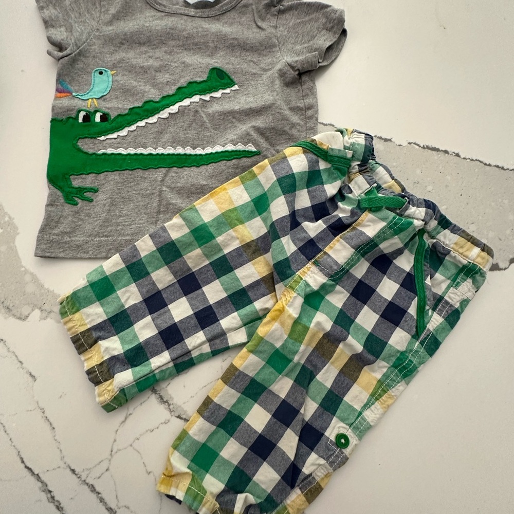 VGUC Baby Boden Alligator Embroidered Shirt and Plaid Pants (6-12 months)